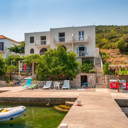 Ruza Apartamento Žuljana